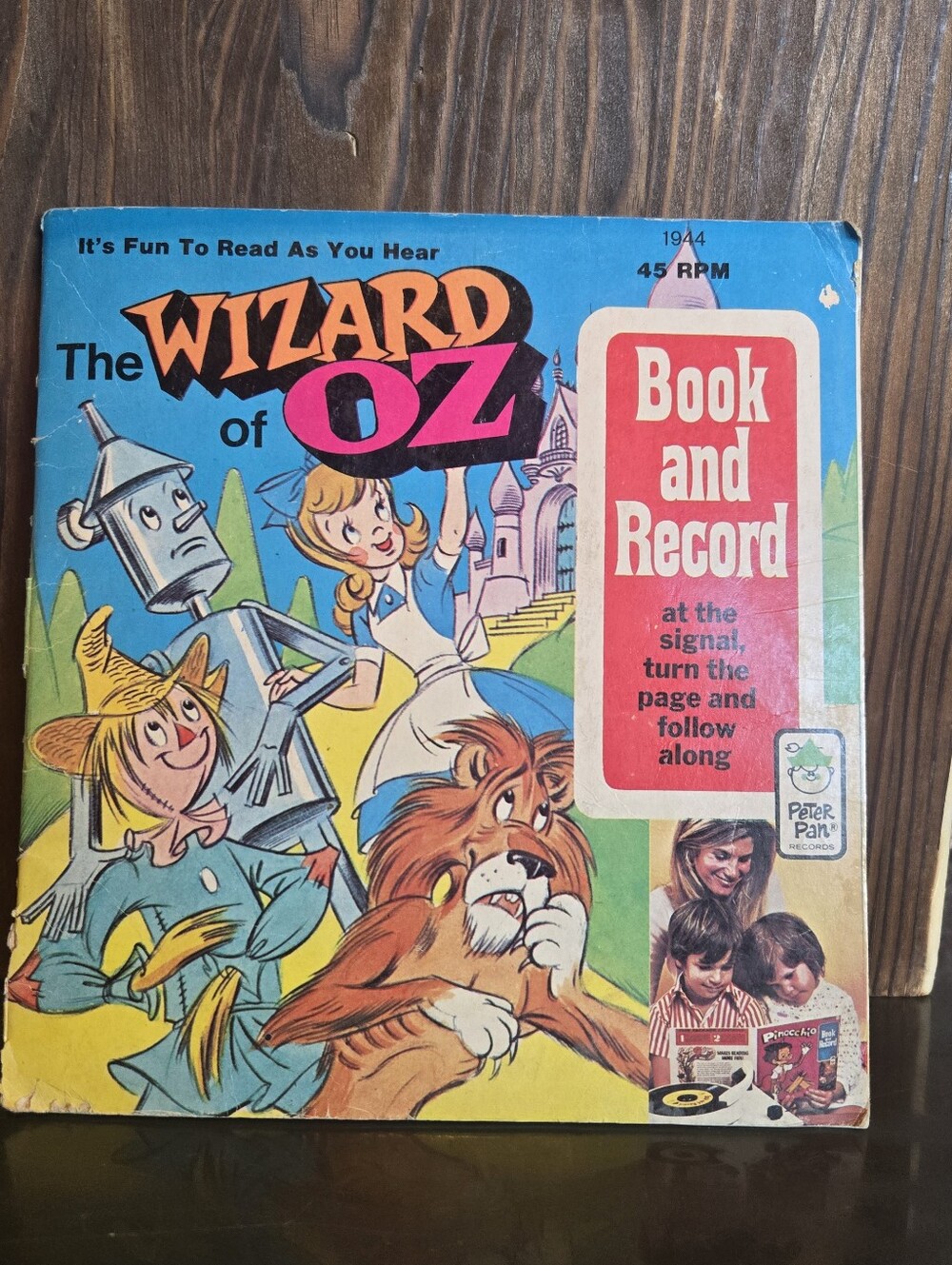Vintage 1981 The Wizard of Oz Book & 45 RPM Record Set Peter Pan #1944